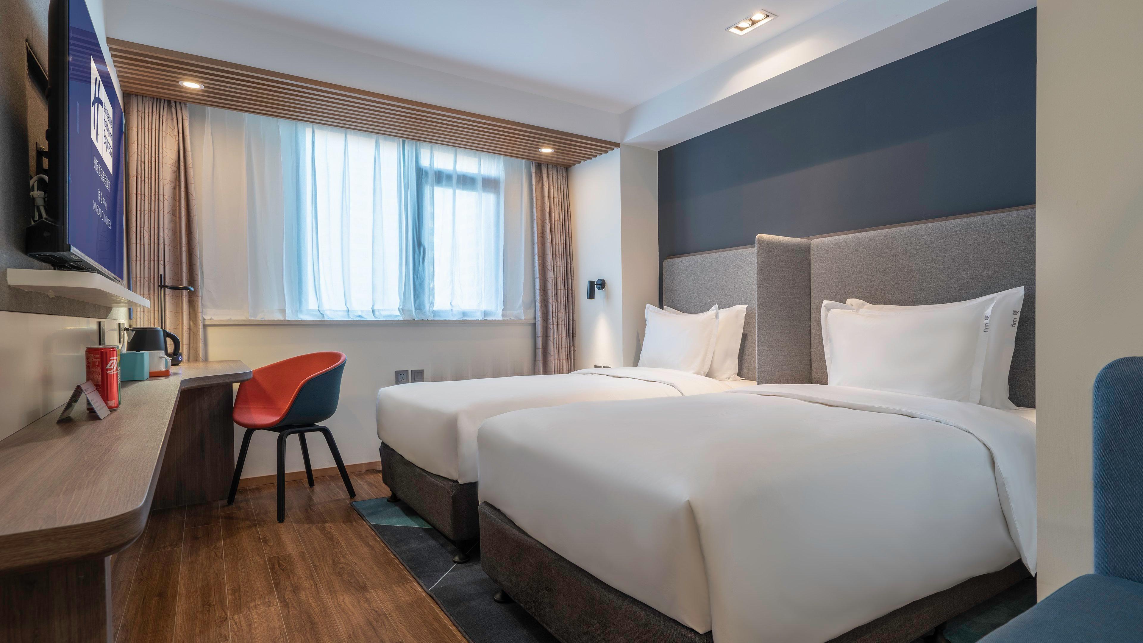 Holiday Inn Express Qingdao City Center, An Ihg Hotel Εξωτερικό φωτογραφία